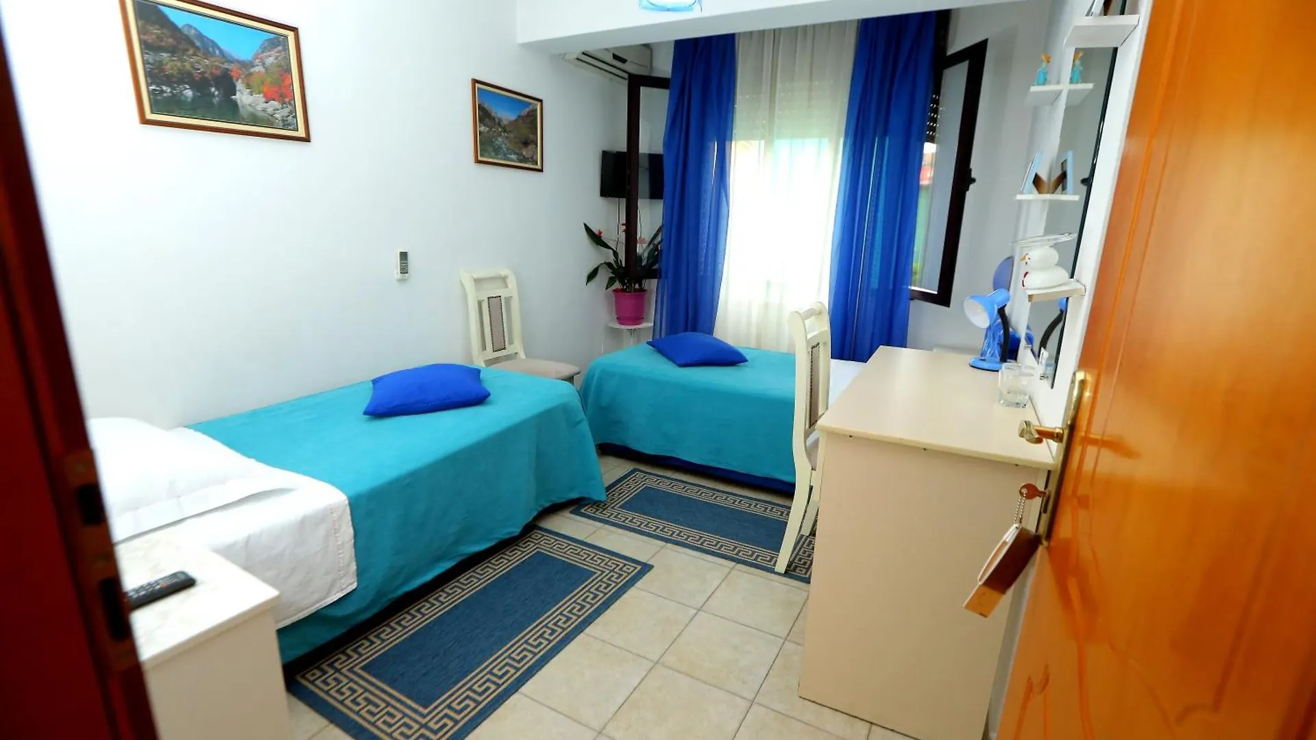 Hotel Kaduku Shkodër 3*,