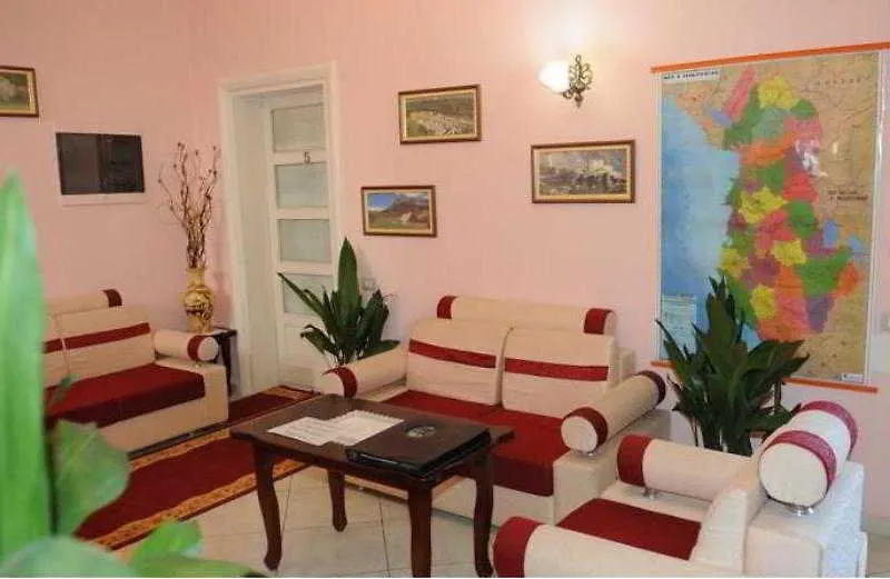 Hotel Kaduku Shkodër 3*,